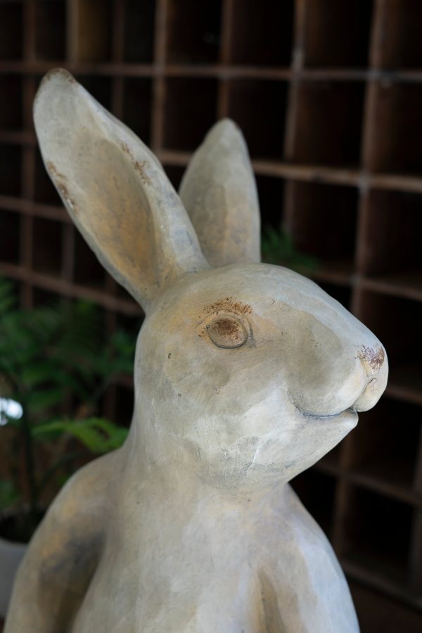 Faux Concrete Rabbit Shelf Sitter Supply